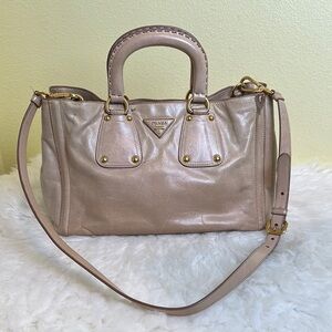 💯Authentic Prada Tan Leather Handbag Two-way🍀
